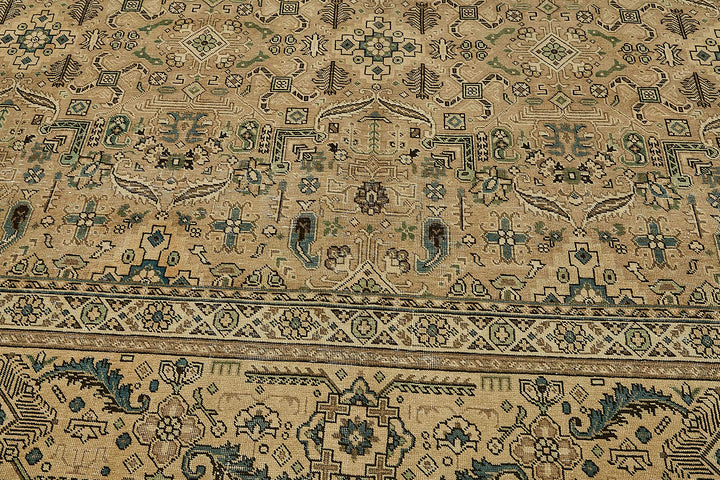 10x13 Handwoven Persian Rug - 49695