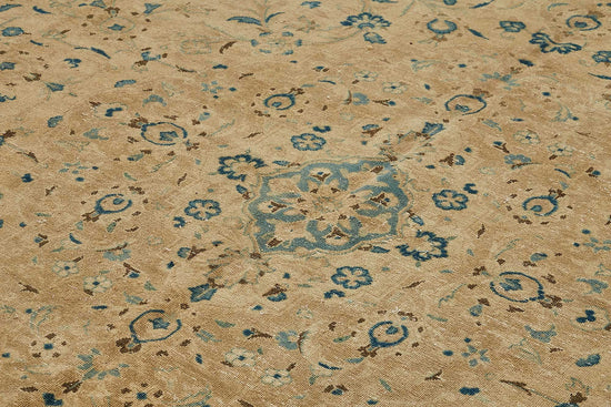 9x13 Handwoven Persian Rug - 49696