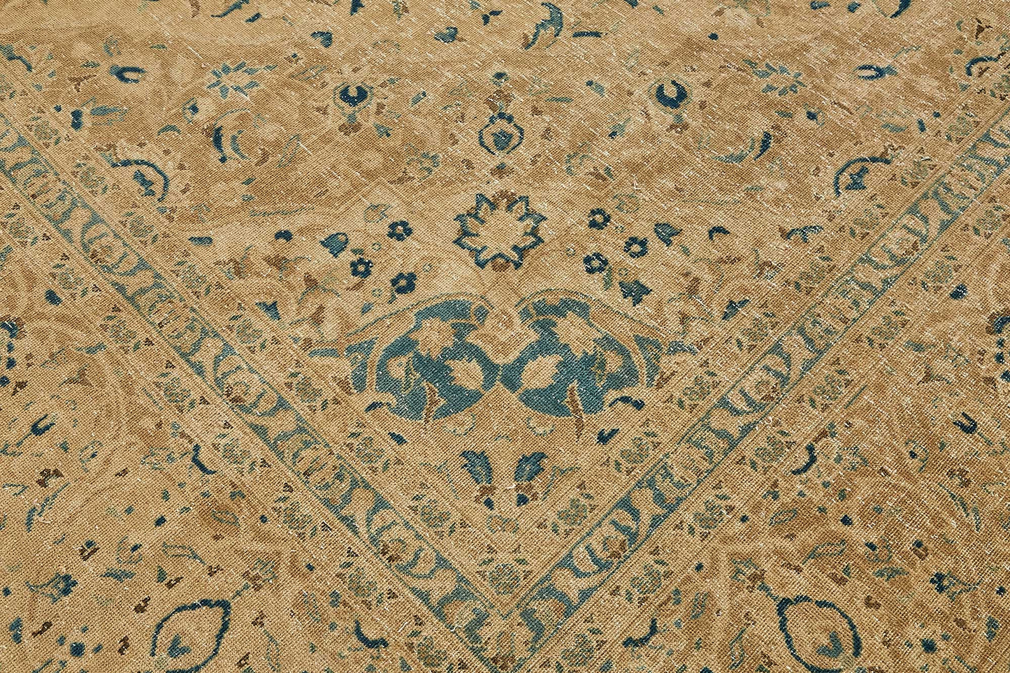 9x13 Handwoven Persian Rug - 49696