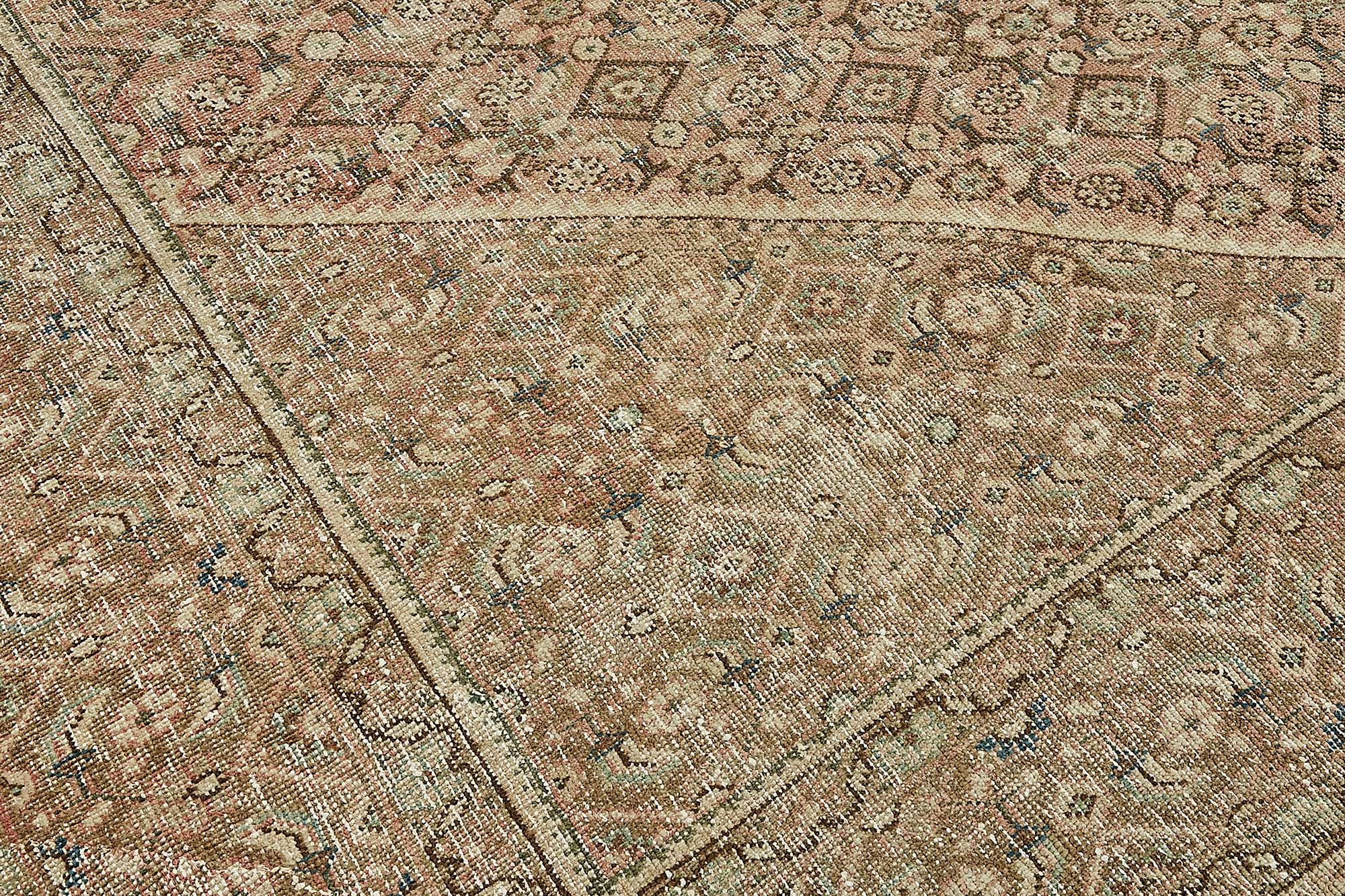 9x13 Handwoven Persian Rug - 49699