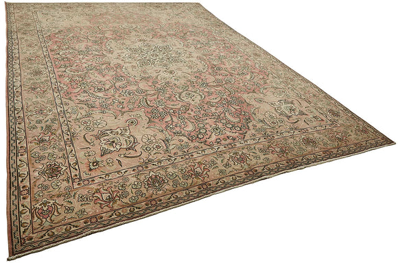 9x13 Handwoven Persian Rug - 49703