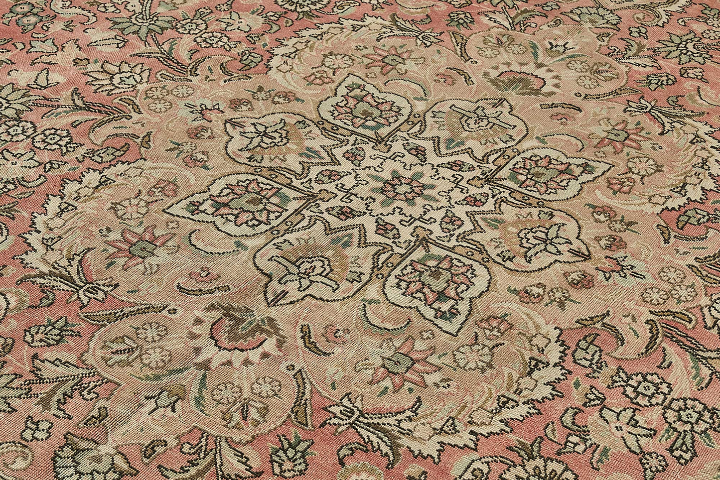 9x13 Handwoven Persian Rug - 49703