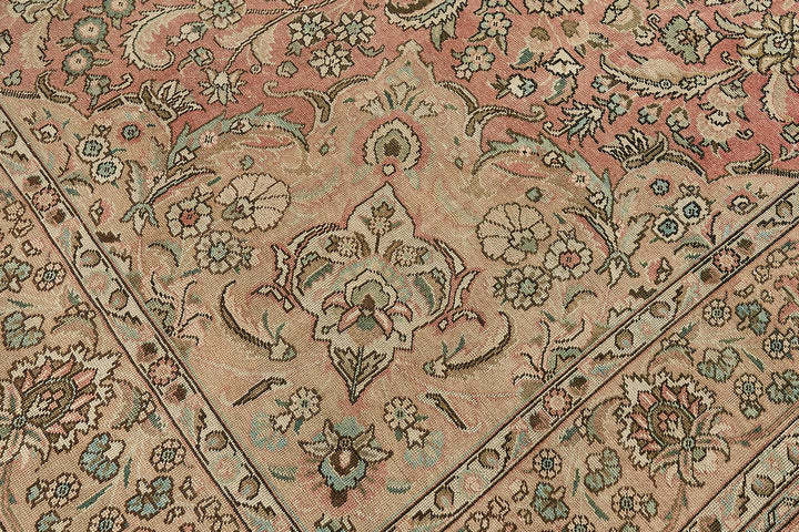9x13 Handwoven Persian Rug - 49703