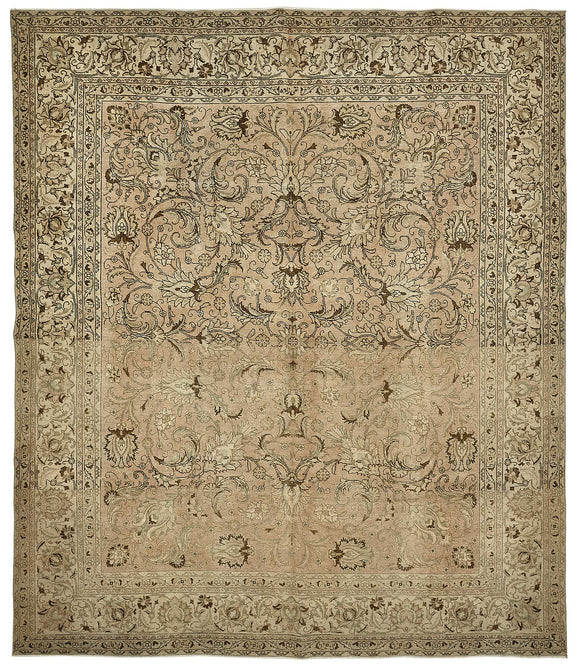 9x11 Handwoven Persian Rug - 49707