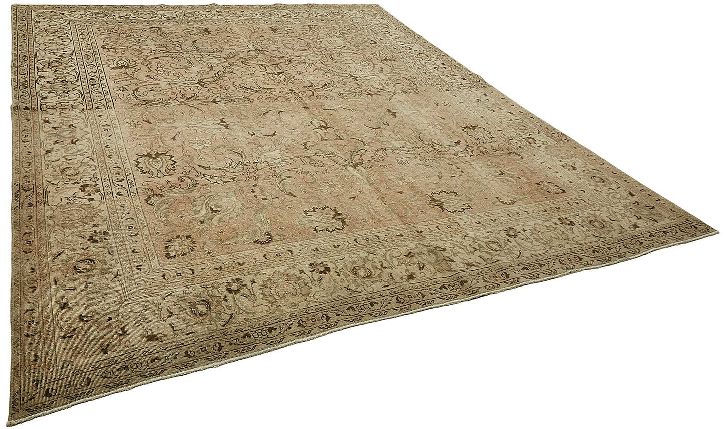 9x11 Handwoven Persian Rug - 49707