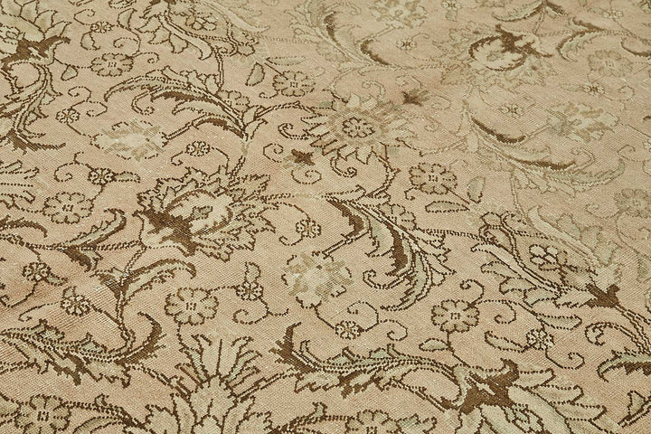 9x11 Handwoven Persian Rug - 49707