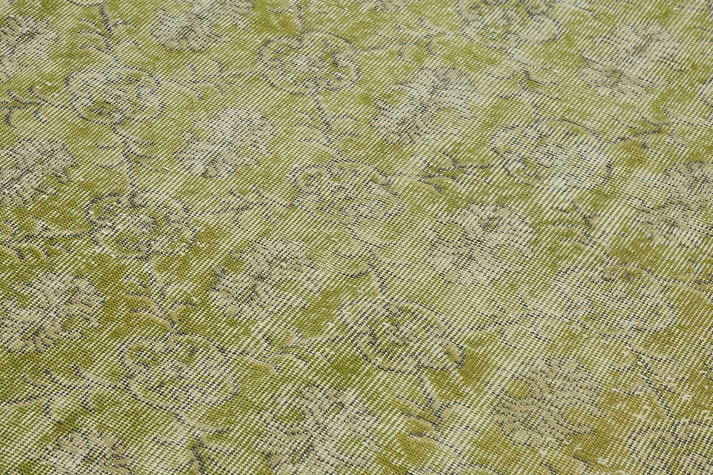 7x11 Hand-Knotted Turkish Vintage Rug - 49726