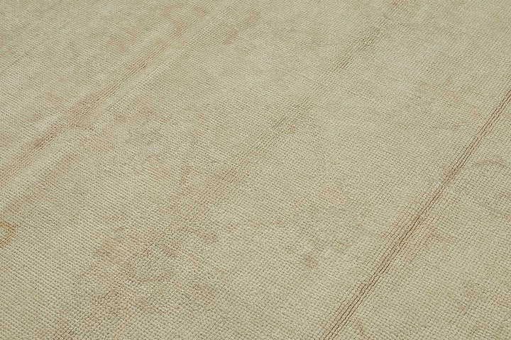 6x9 Beige Handmade Oriental Rug - 49777