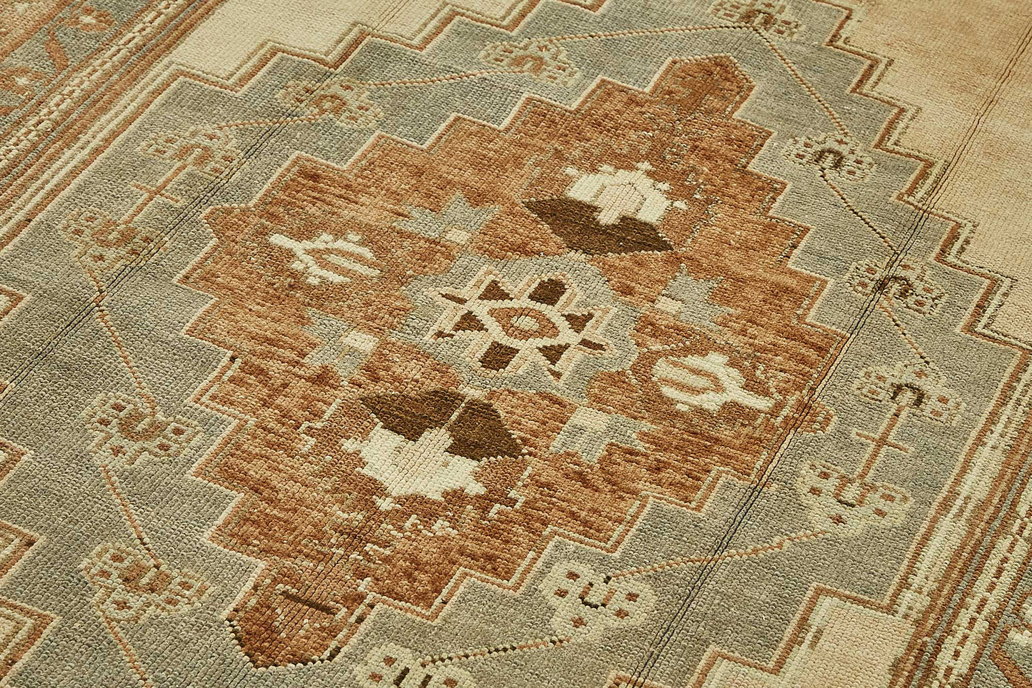 5x10 Beige Handmade Oriental Rug - 49795