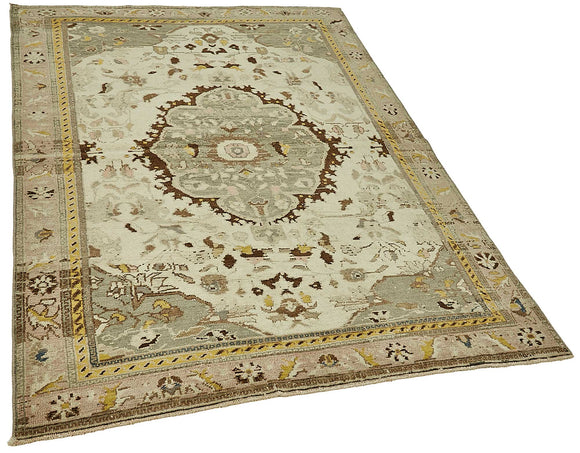 4x6 Beige Small Oriental Rug - 49818