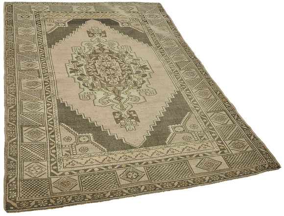 5x7 Beige Handmade Oriental Rug - 49840