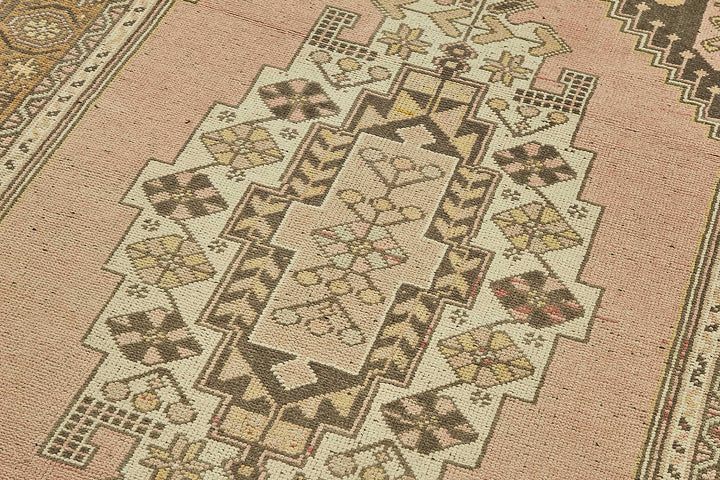 4x7 Beige Small Oriental Rug - 49853