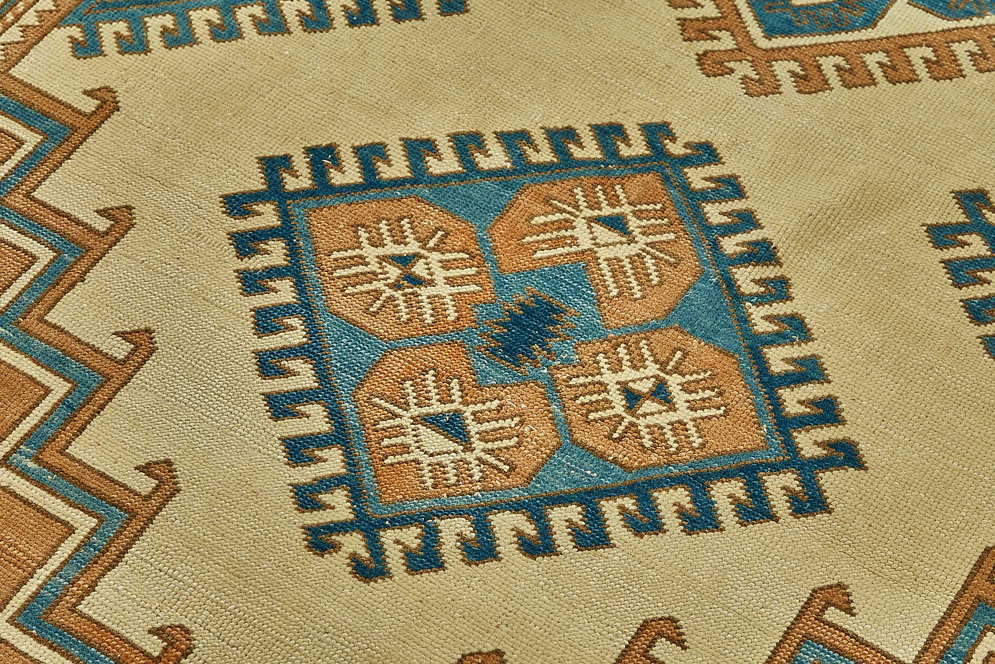 4x7 Beige Small Oriental Rug - 49979