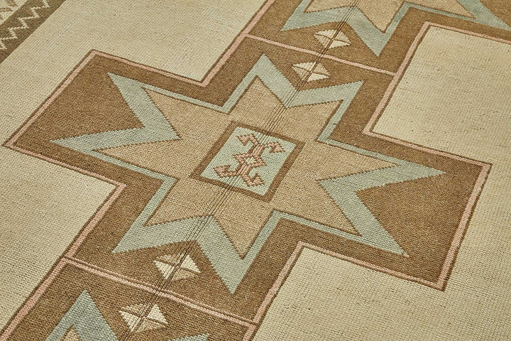 6x8 Beige Handmade Oriental Rug - 50020