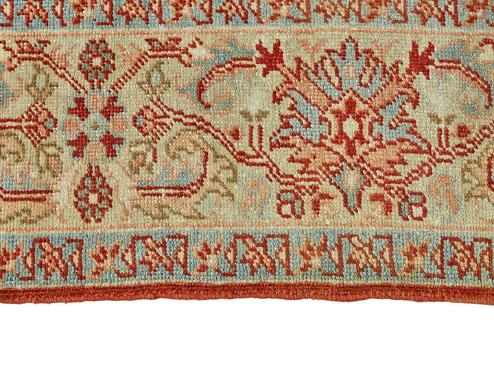 5x6 Beige Antique Persian Serapi Rug - 50022