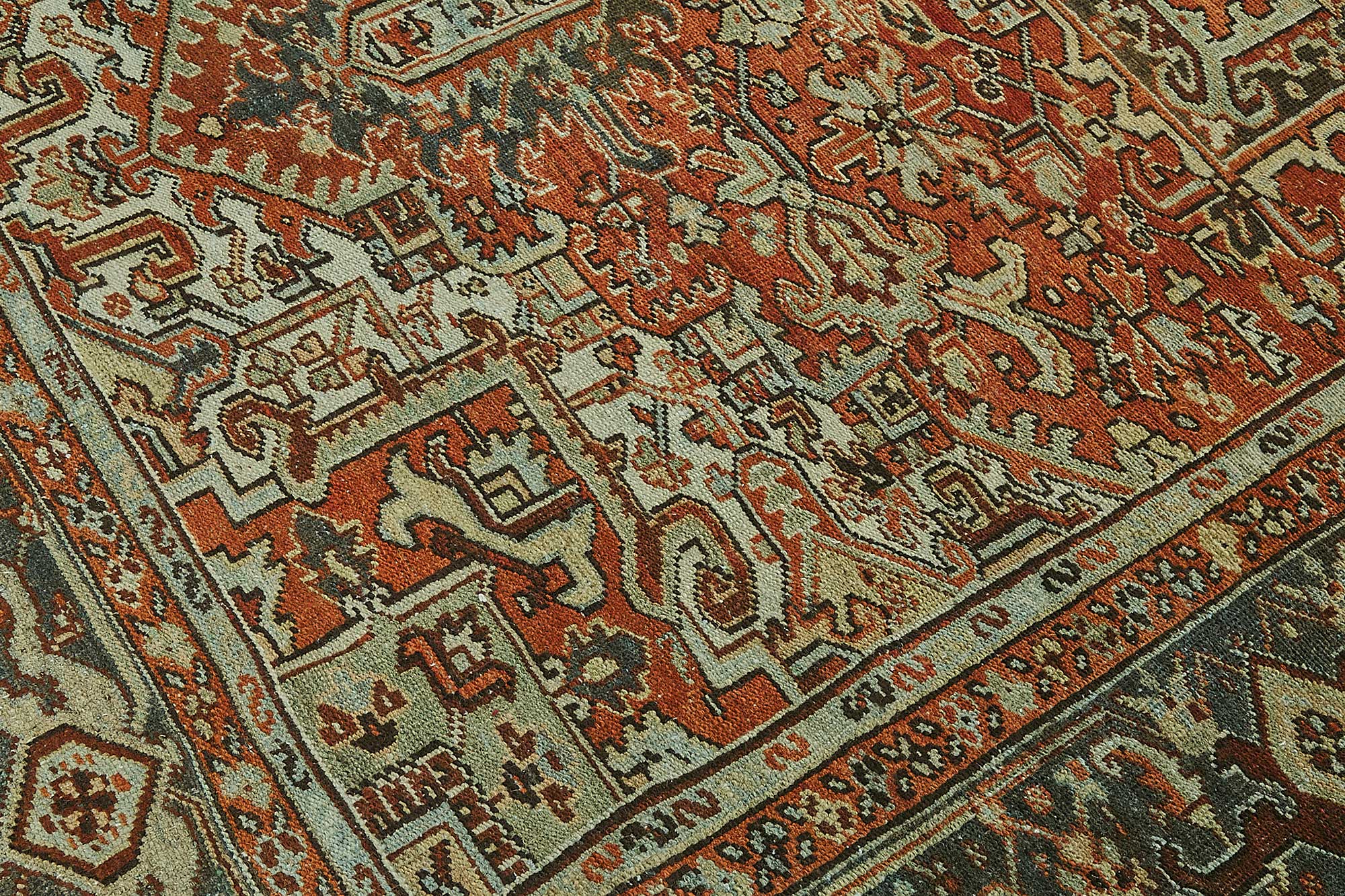 7x11 Beige Antique Persian Heriz Rug - 50042