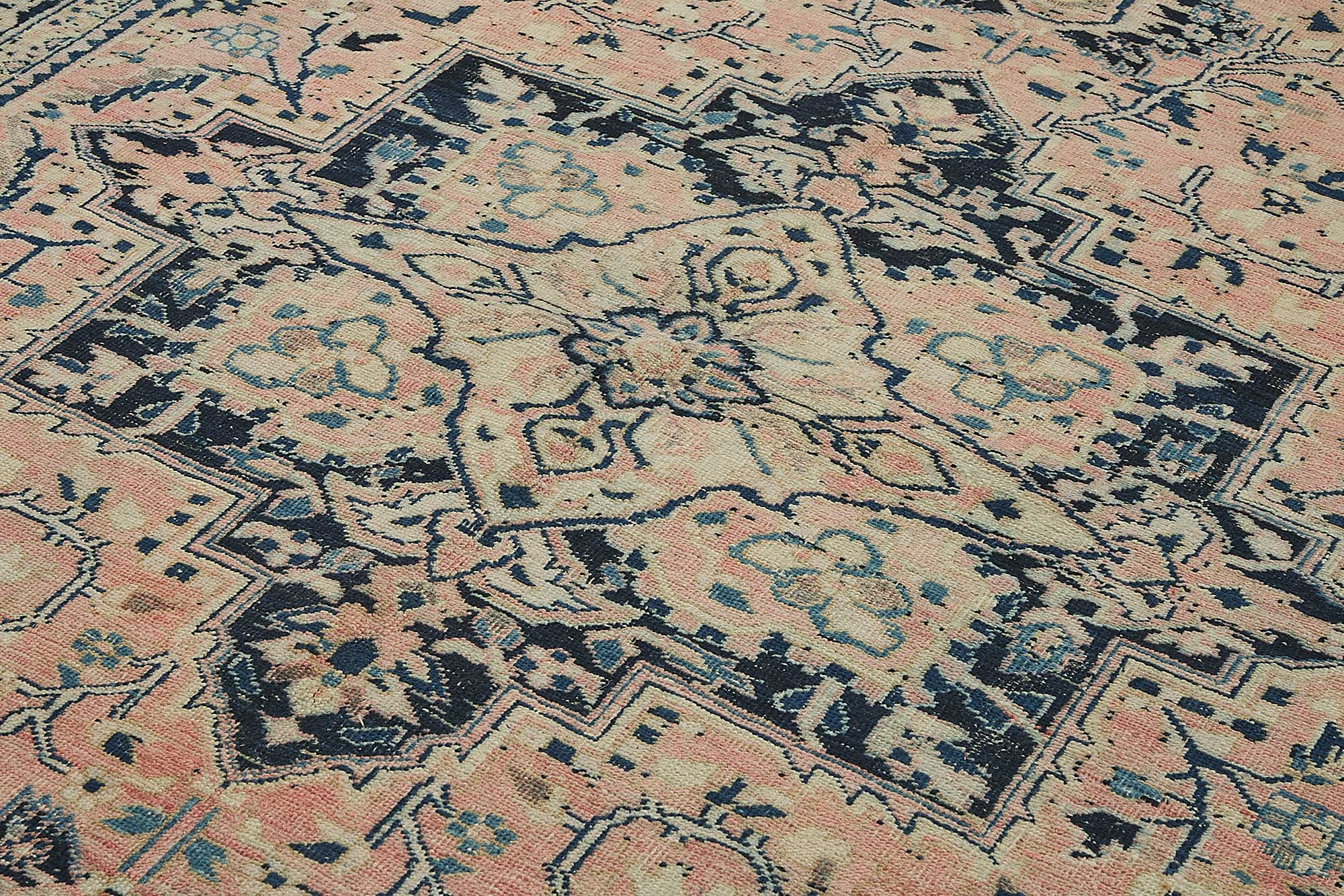 8x11 Antique Persian Heriz Rug - 50048