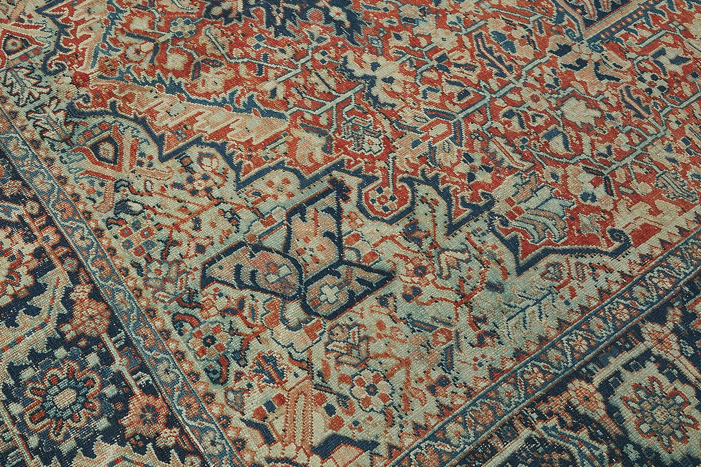 8x12 Antique Persian Heriz Rug - 50049