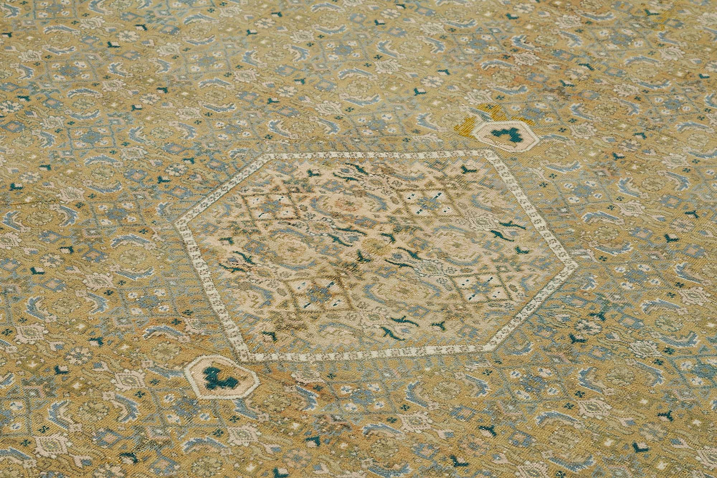 10x13 Antique Tabriz Mahi Rug - 50056