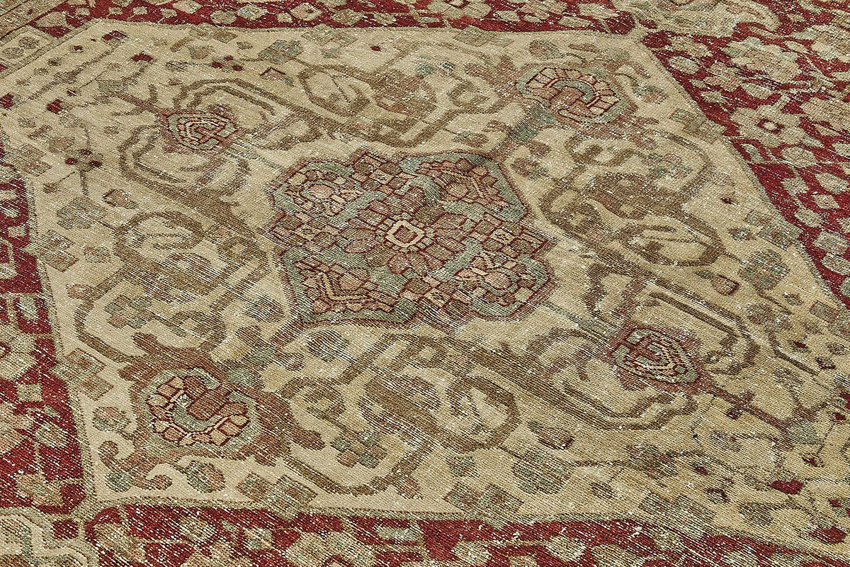 7x9 Antique Persian Heriz Rug - 50076