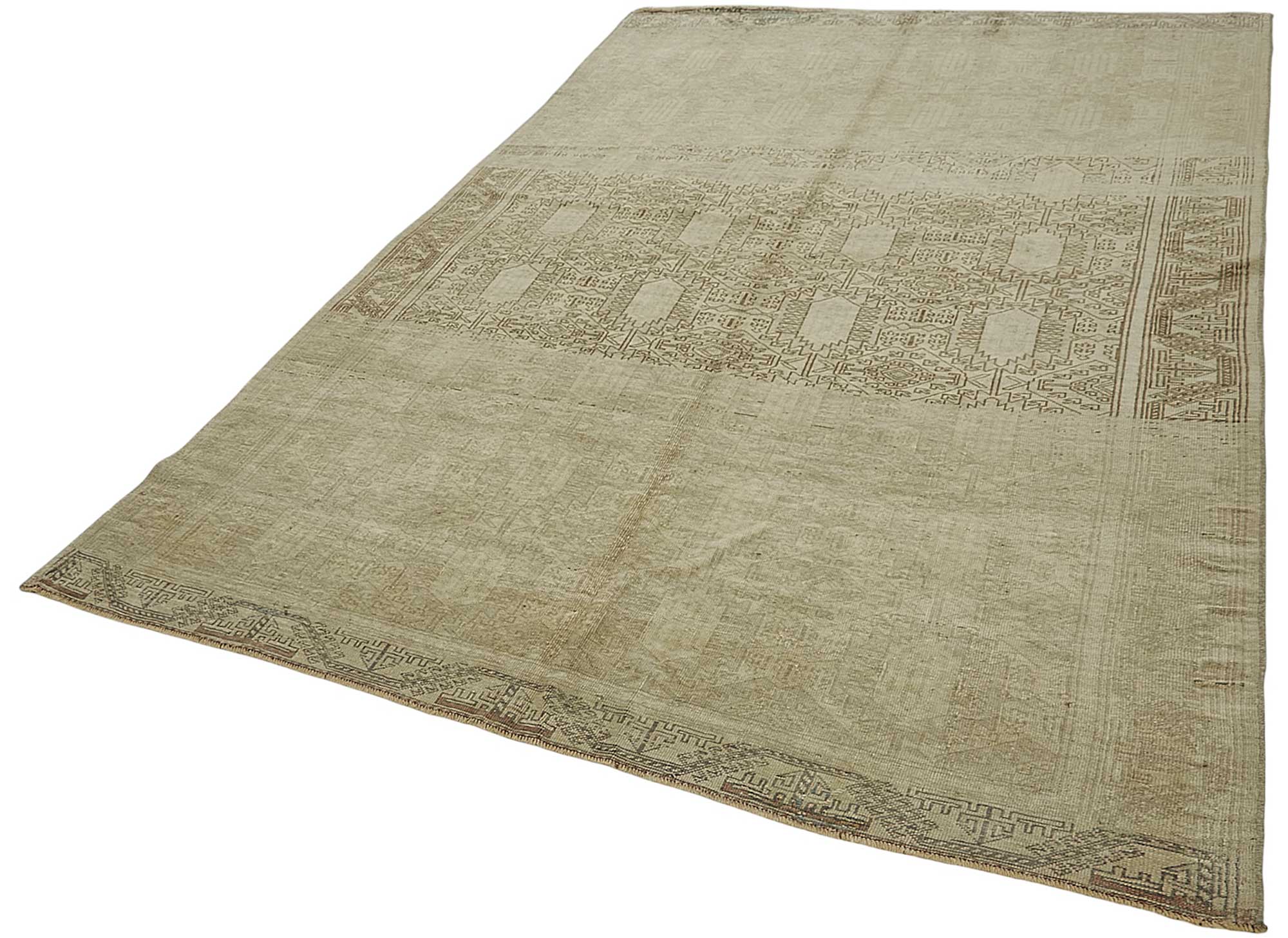 7x10 Antique Persian Bijar Rug - 50077
