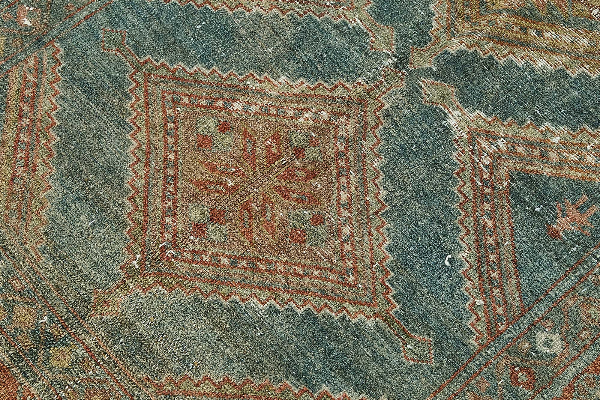 4x6 Antique Persian Heriz Rug - 50083