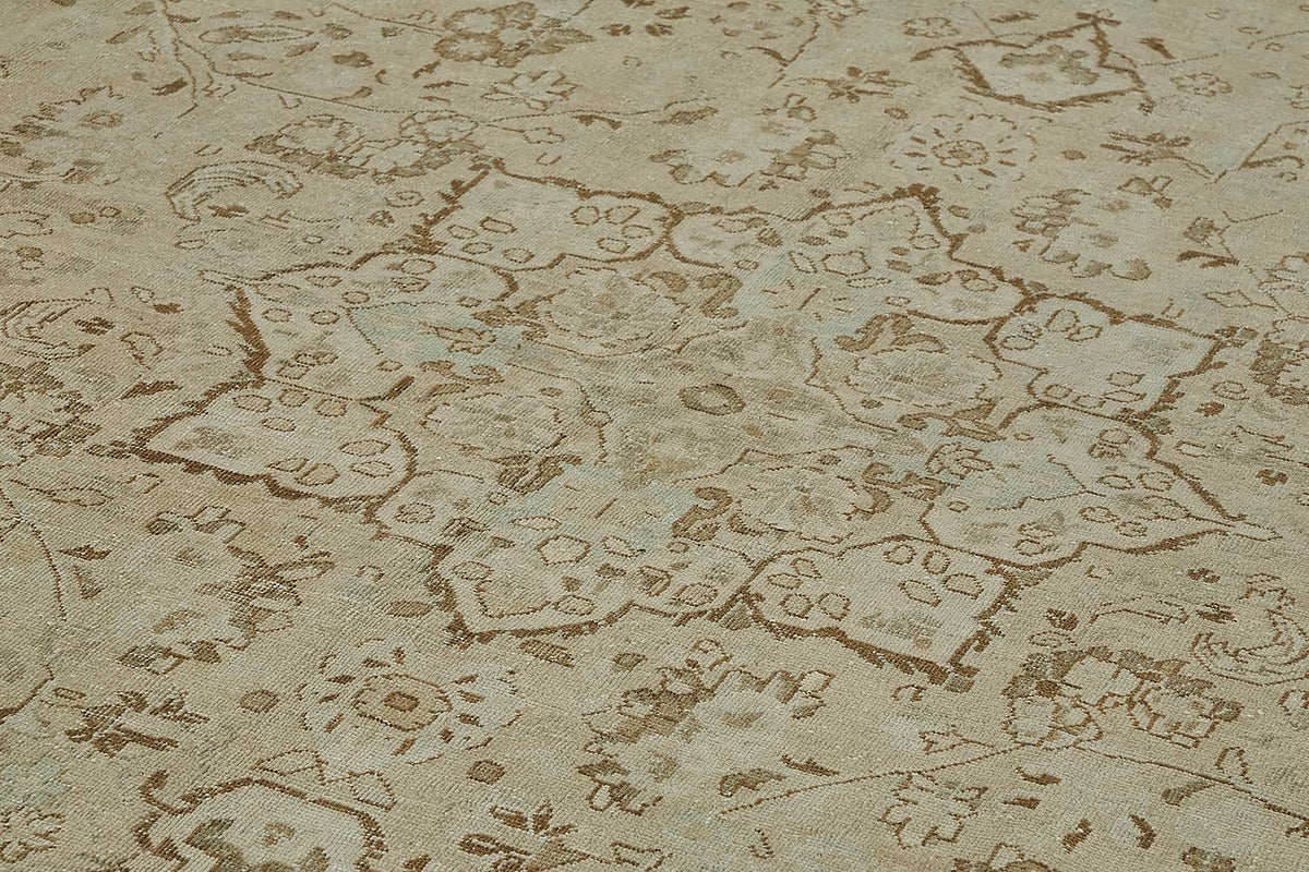 11x17 Antique Persian Tabriz Rug - 50085