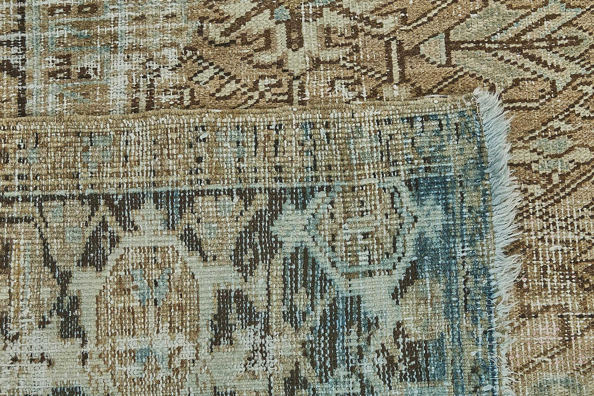 7x10 Antique Persian Heriz Rug - 50095