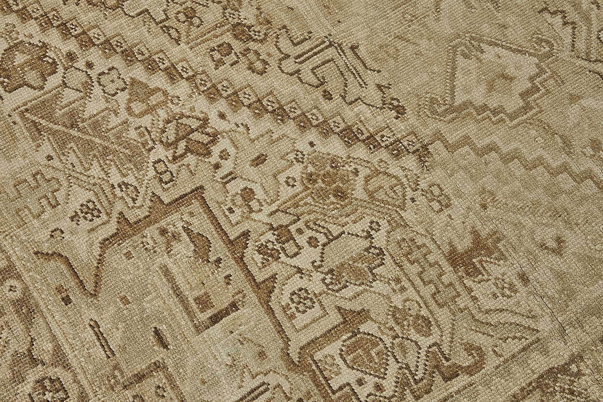 8x11 Antique Persian Heriz Rug - 50109