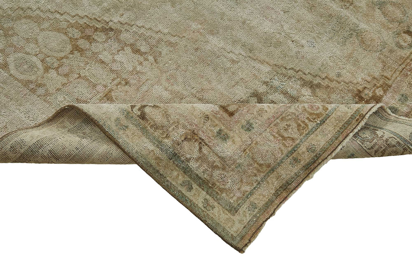 7x10 Beige Antique Persian Bakhtiari Rug - 50112