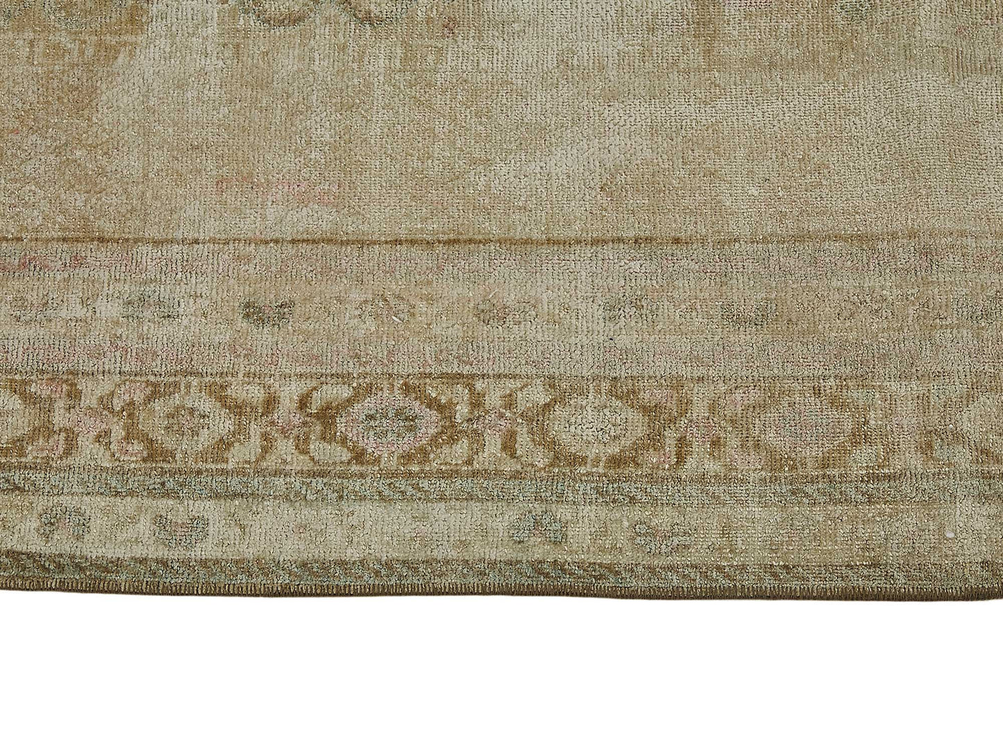 7x10 Beige Antique Persian Bakhtiari Rug - 50112