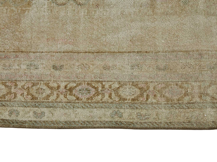 7x10 Beige Antique Persian Bakhtiari Rug - 50112