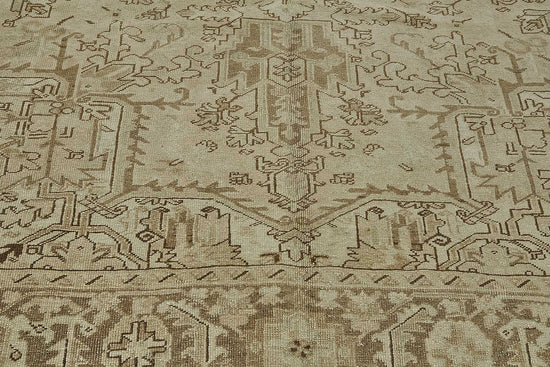 9x13 Beige Antique Persian Heriz Rug - 50114