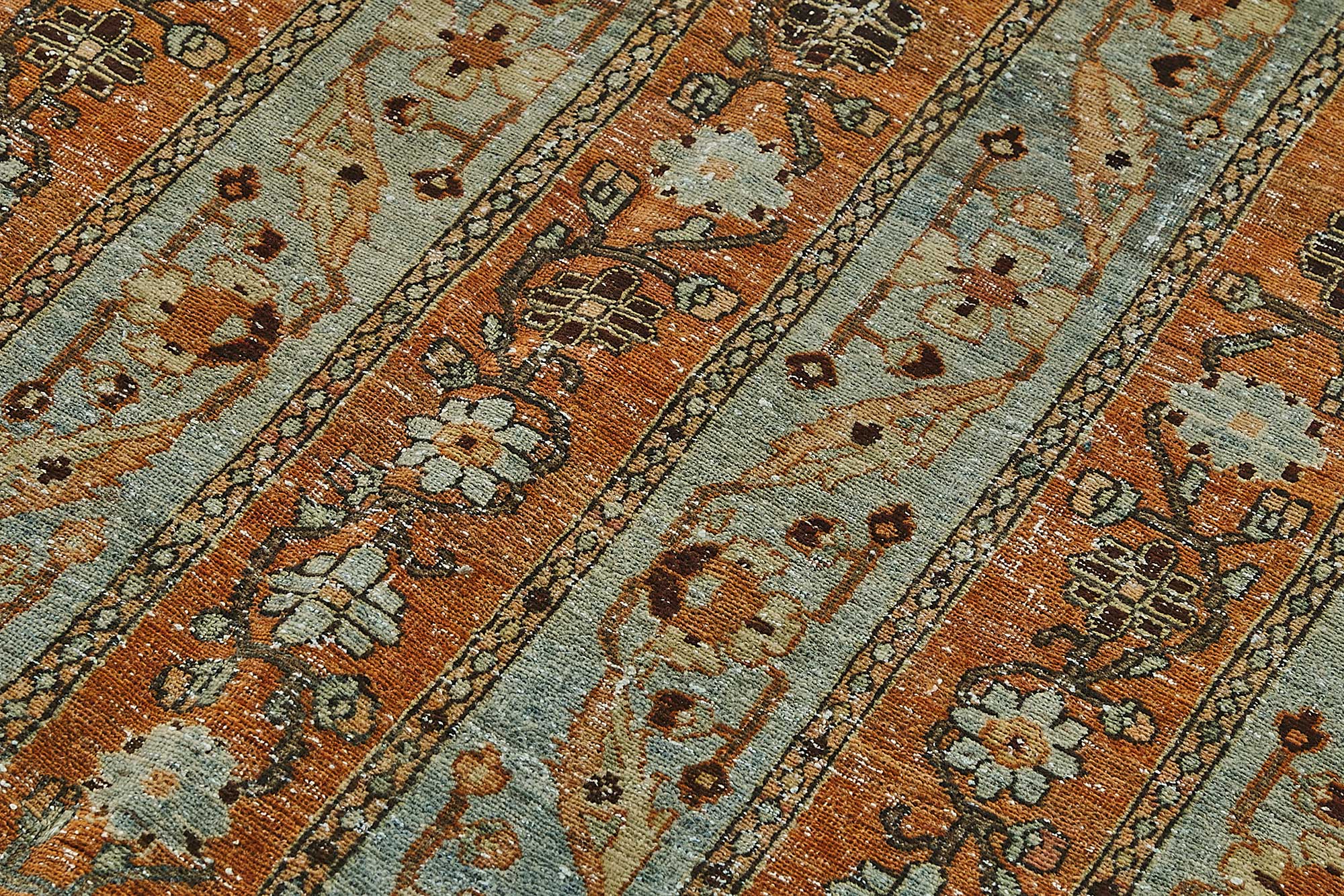 5x7 Beige Antique Persian Bakthiari Rug - 50123