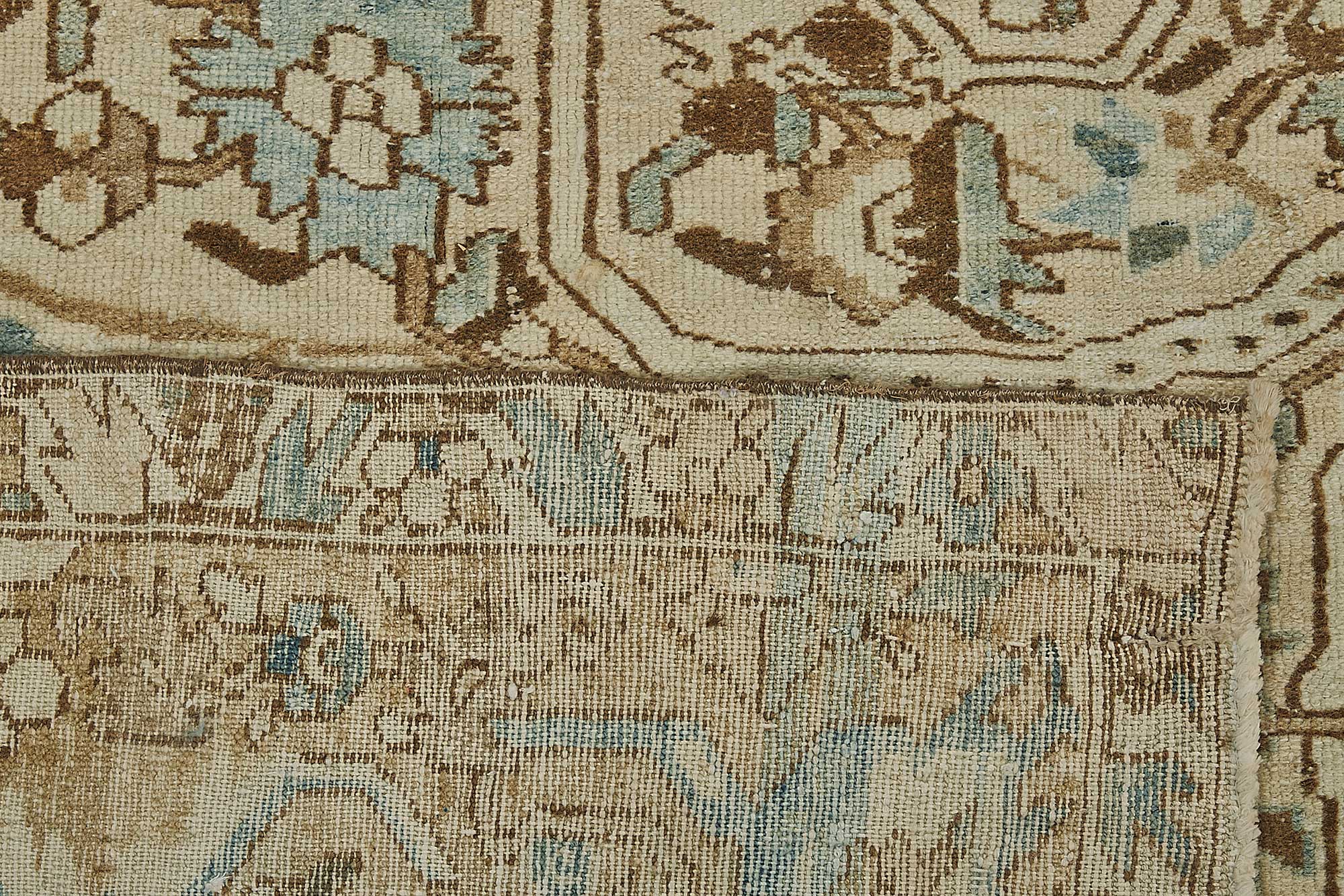 10x16 Beige Antique Persian Bakhtiari Rug - 50125