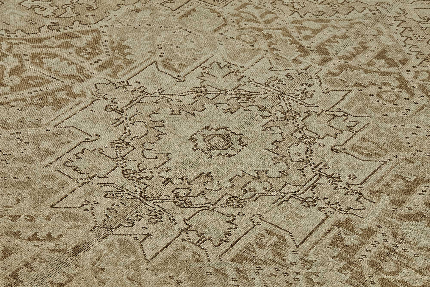9x12 Beige Antique Persian Heriz Rug - 50130