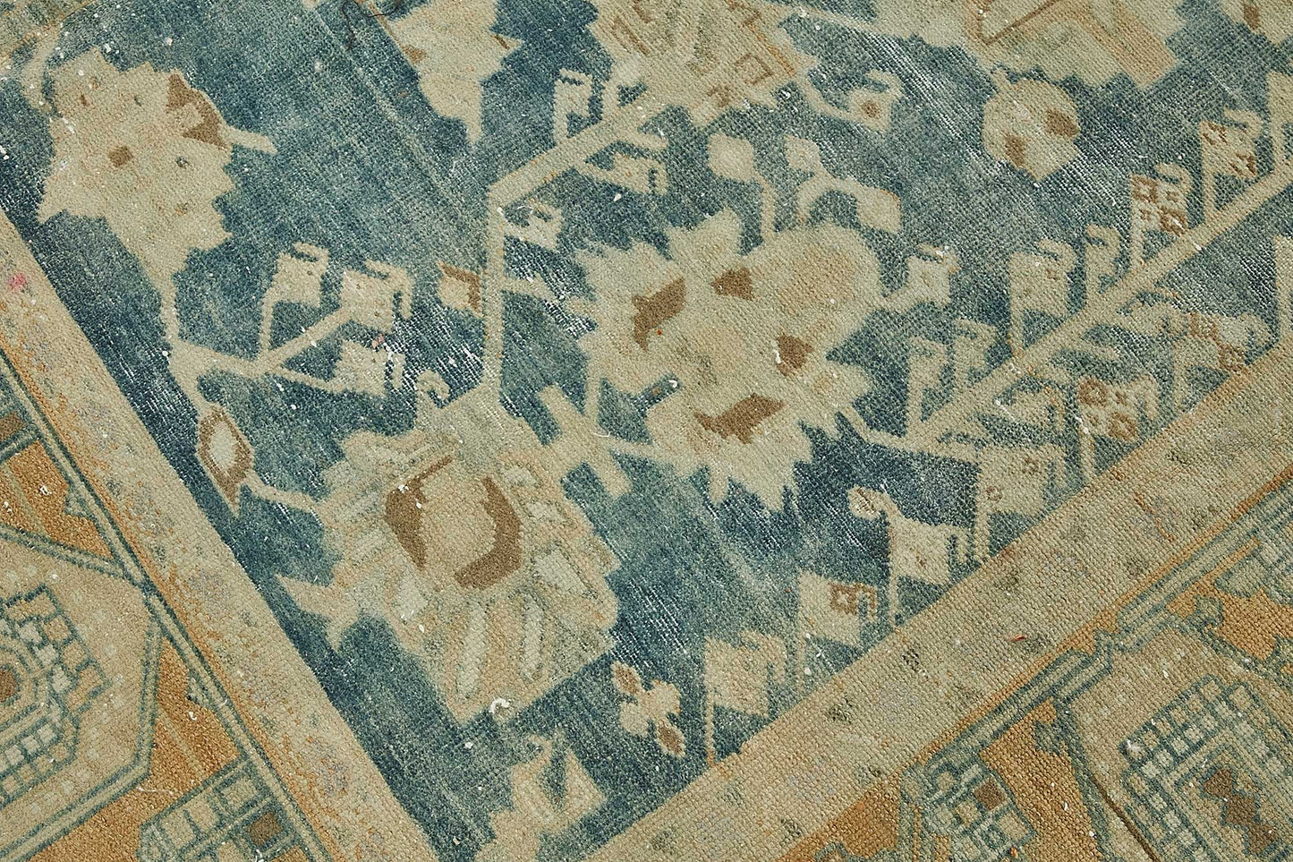 7x10 Beige Antique Persian Bakthiari Rug - 50145