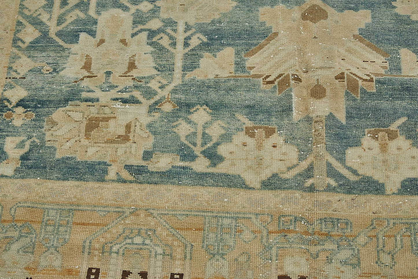 7x10 Beige Antique Persian Bakthiari Rug - 50145