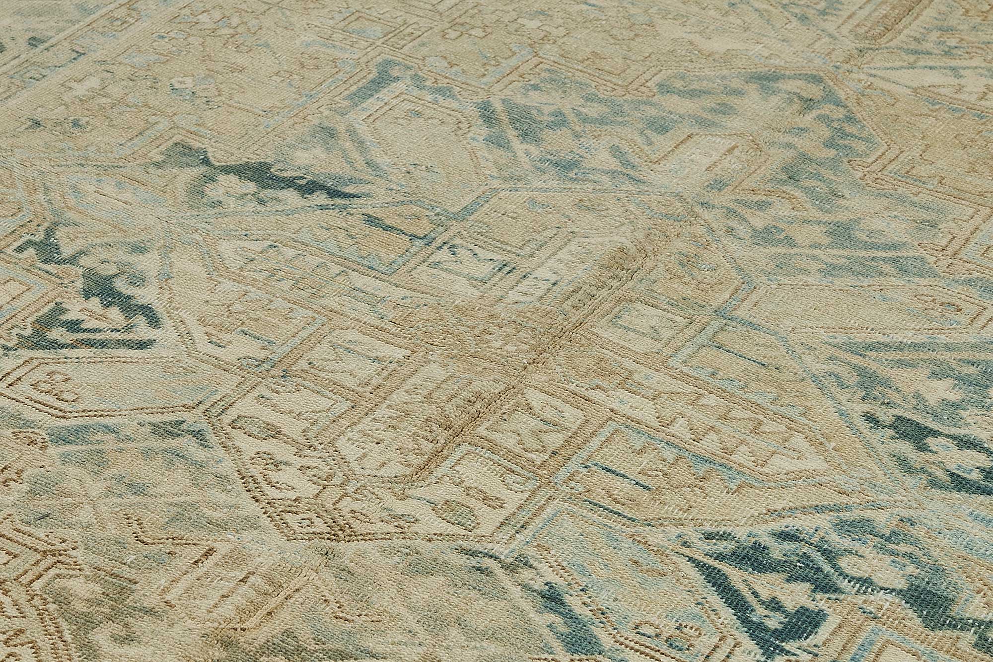 8x10 Beige Antique Persian Heriz Rug - 50150