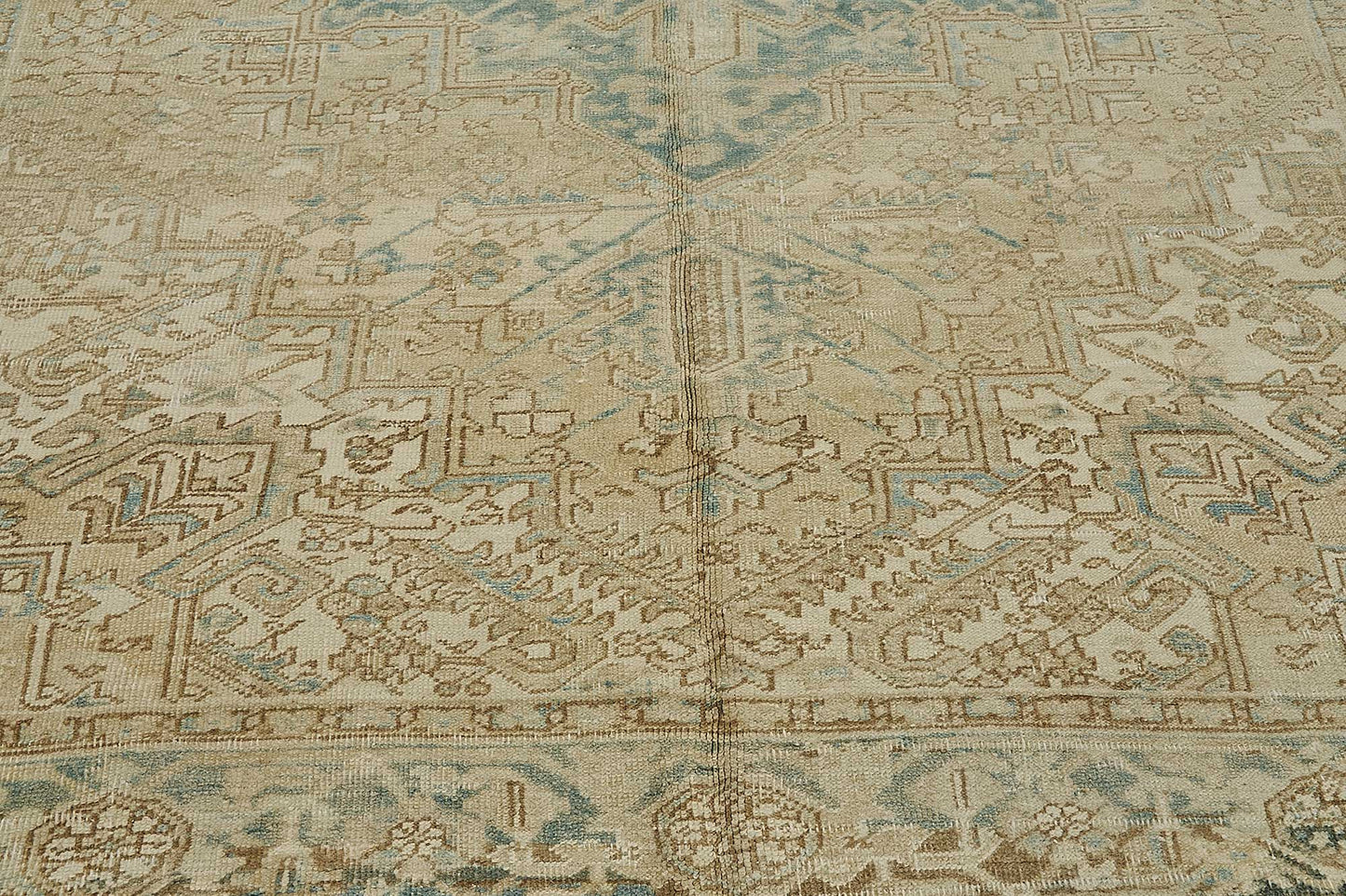 8x10 Beige Antique Persian Heriz Rug - 50150