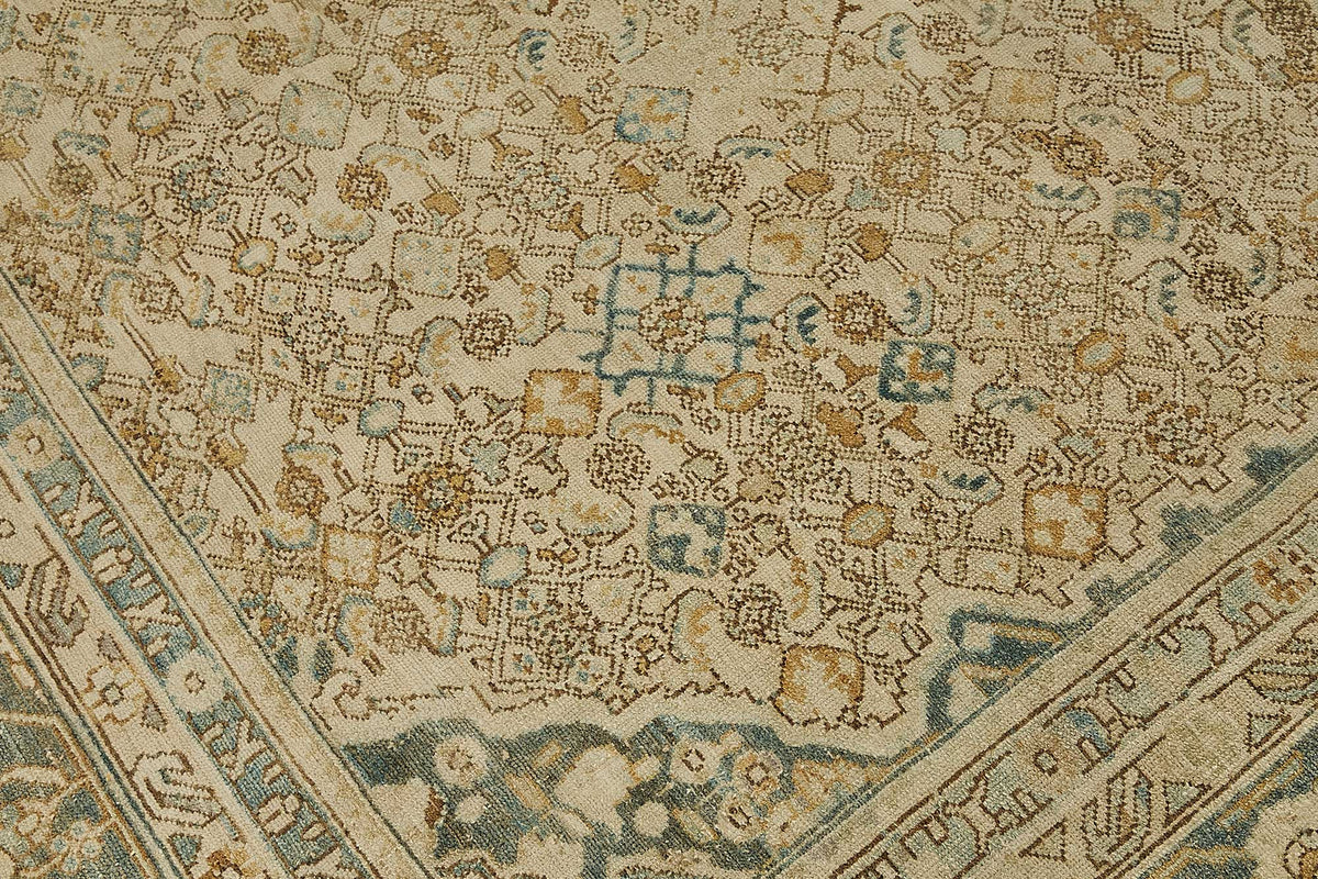 8x11 Beige Antique Persian Heriz Rug - 50152