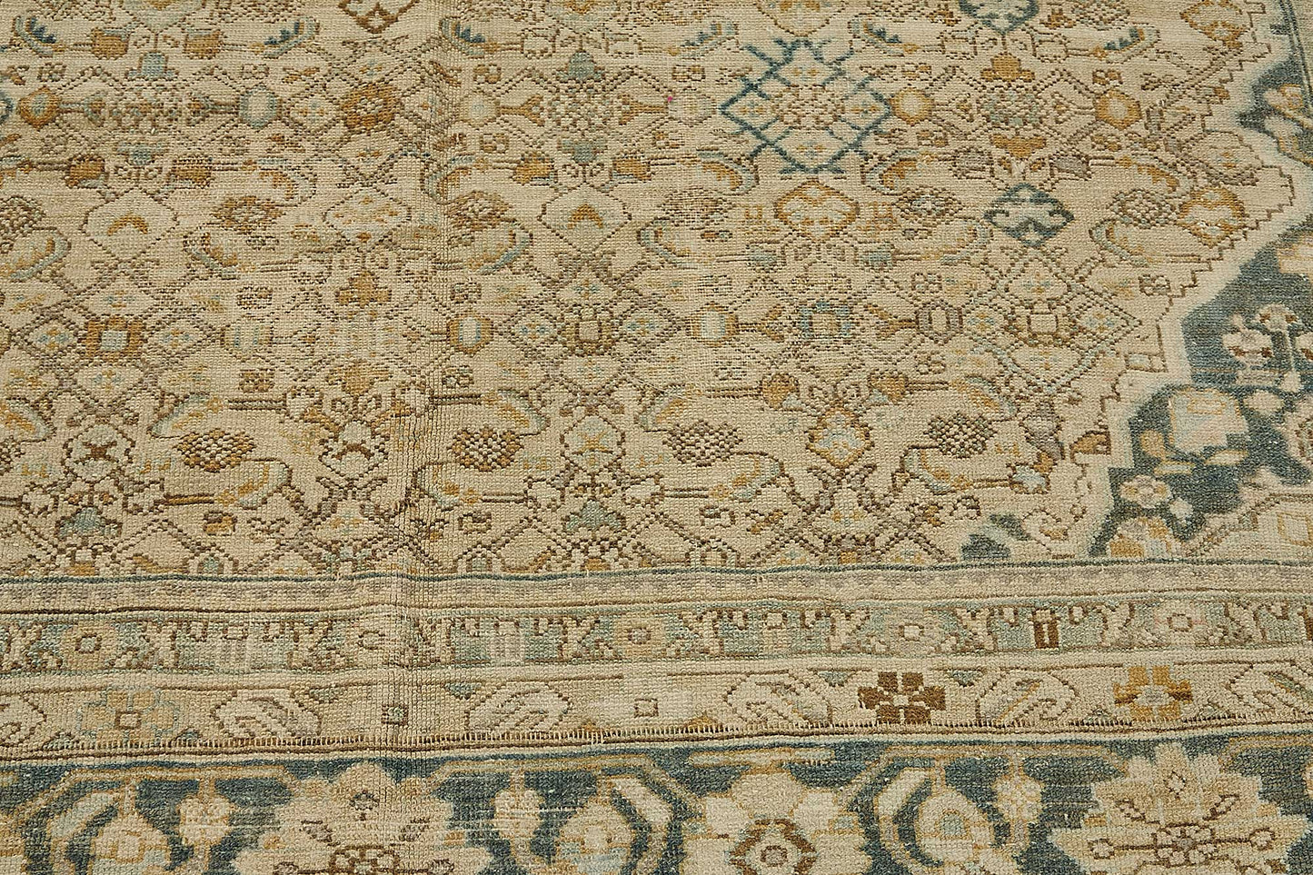 8x11 Beige Antique Persian Heriz Rug - 50152
