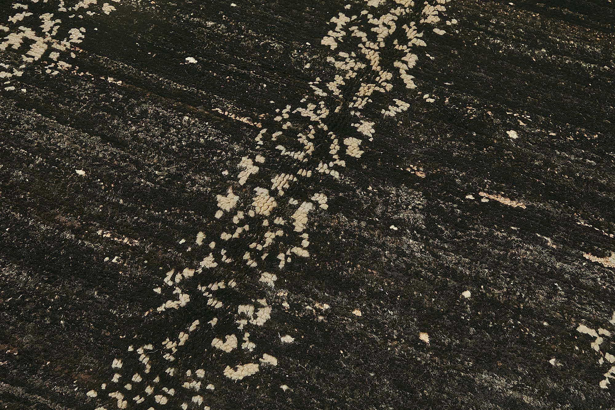 6x8 Black Recycled Chaput Rug - 50301
