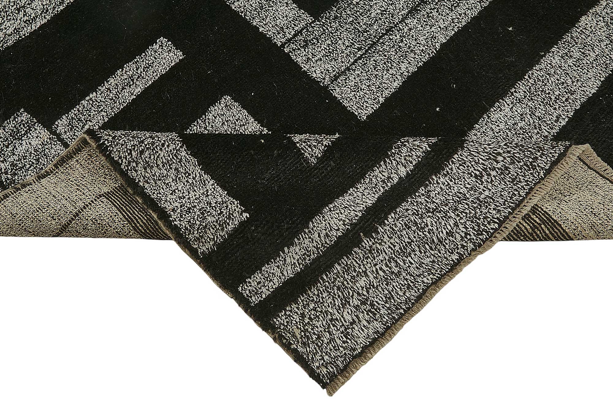 8x11 Black Recycled Chaput Rug - 50319