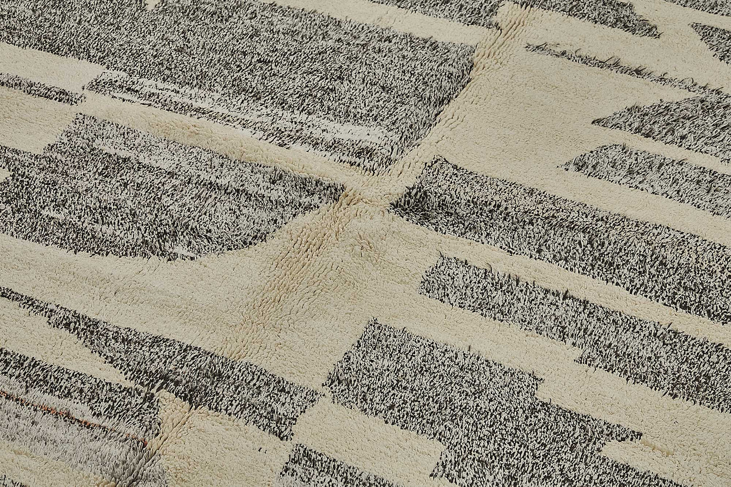 8x11 Beige Recycled Chaput Rug - 50320