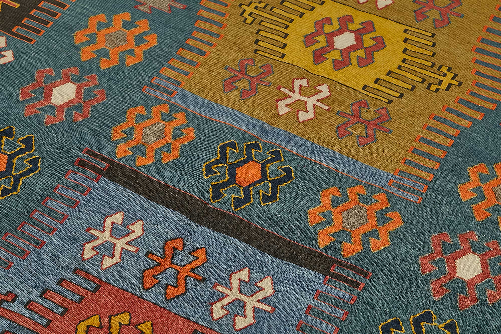 4x6 Handwoven Turkish Wool Kilim Rug - 50466