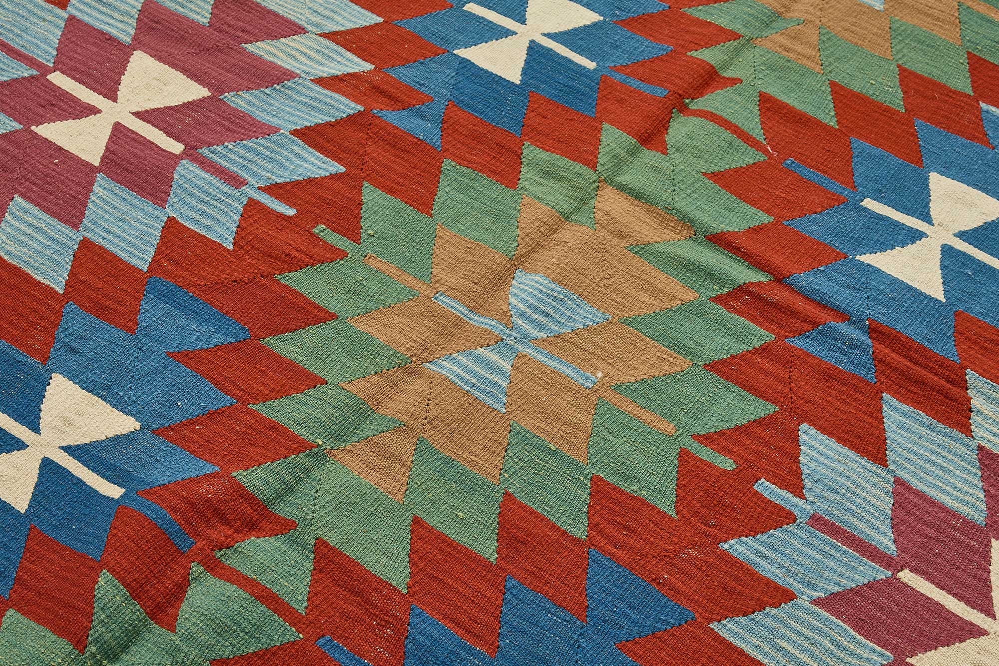 6x9 Handwoven Turkish Kilim Rug - 50557
