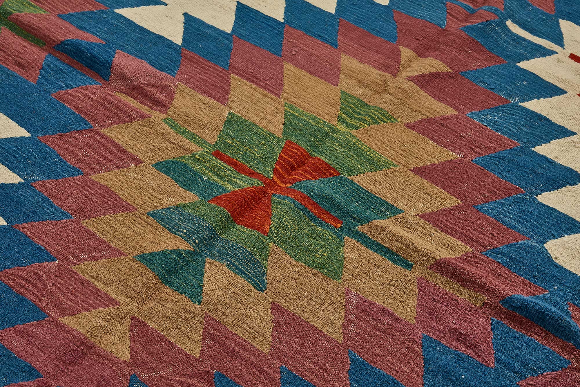 6x8 Handwoven Turkish Kilim Rug - 50563