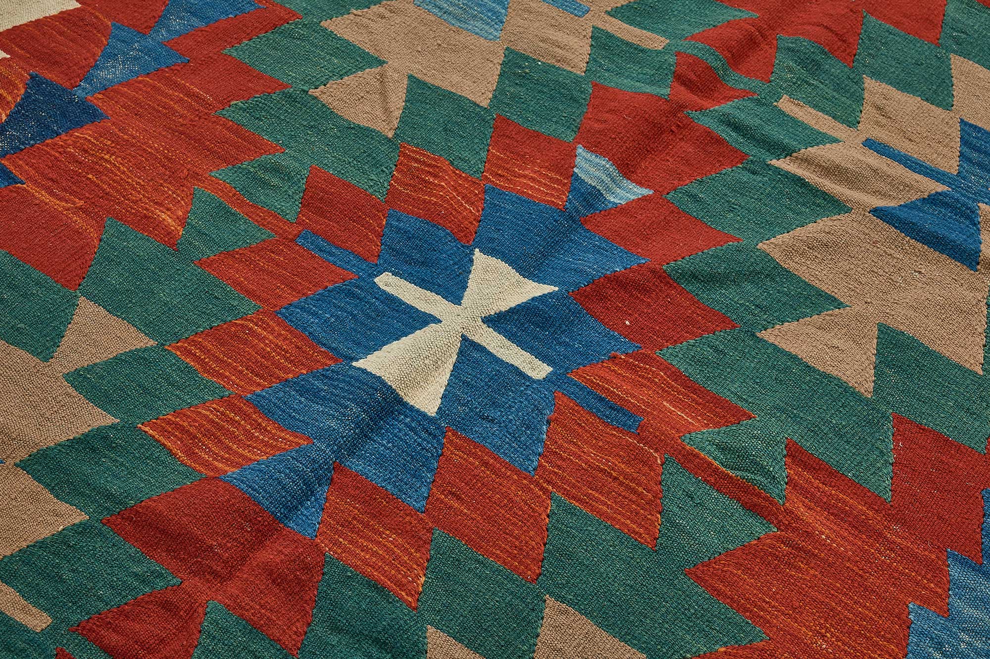 6x10 Handwoven Turkish Kilim Rug - 50590