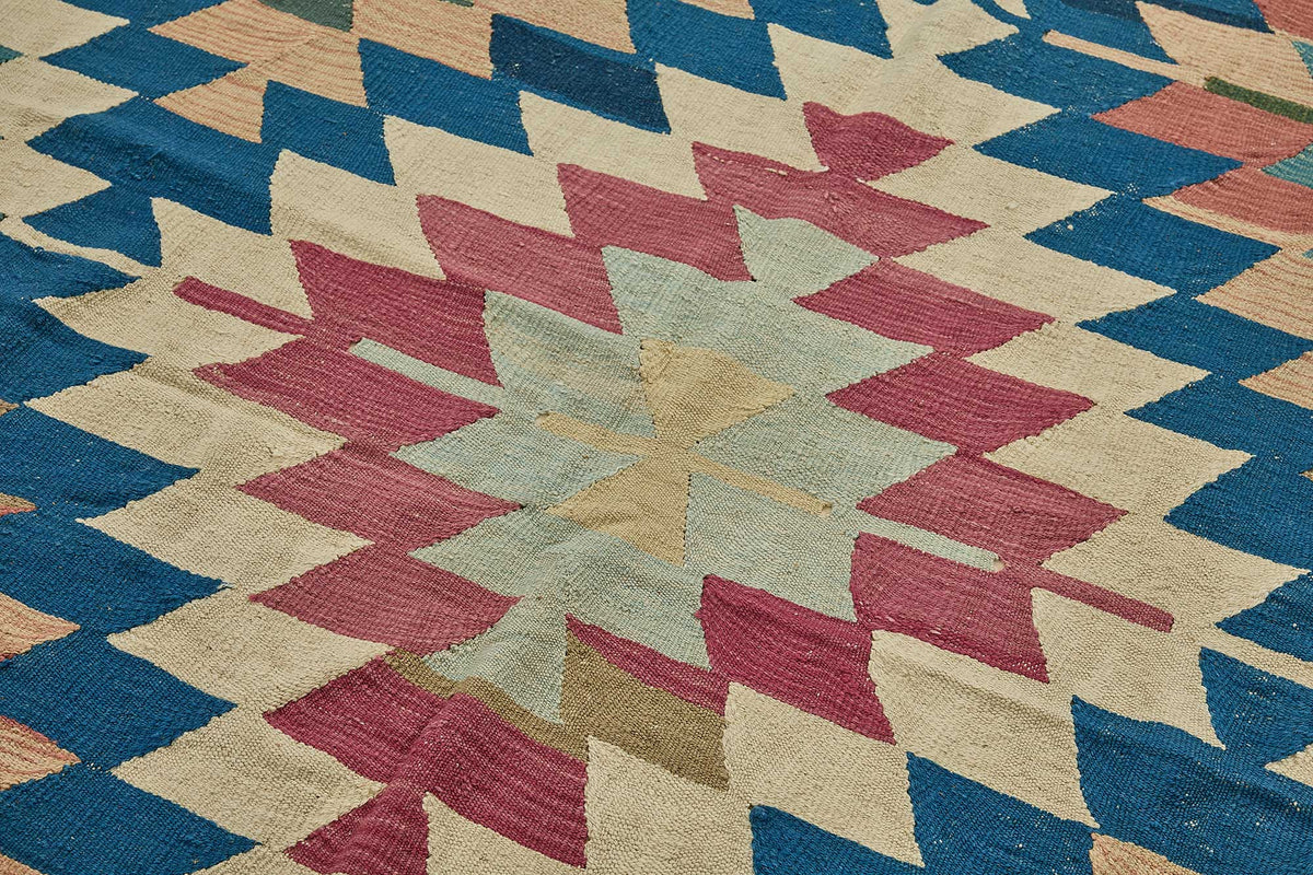 6x9 Handwoven Turkish Kilim Rug - 50592